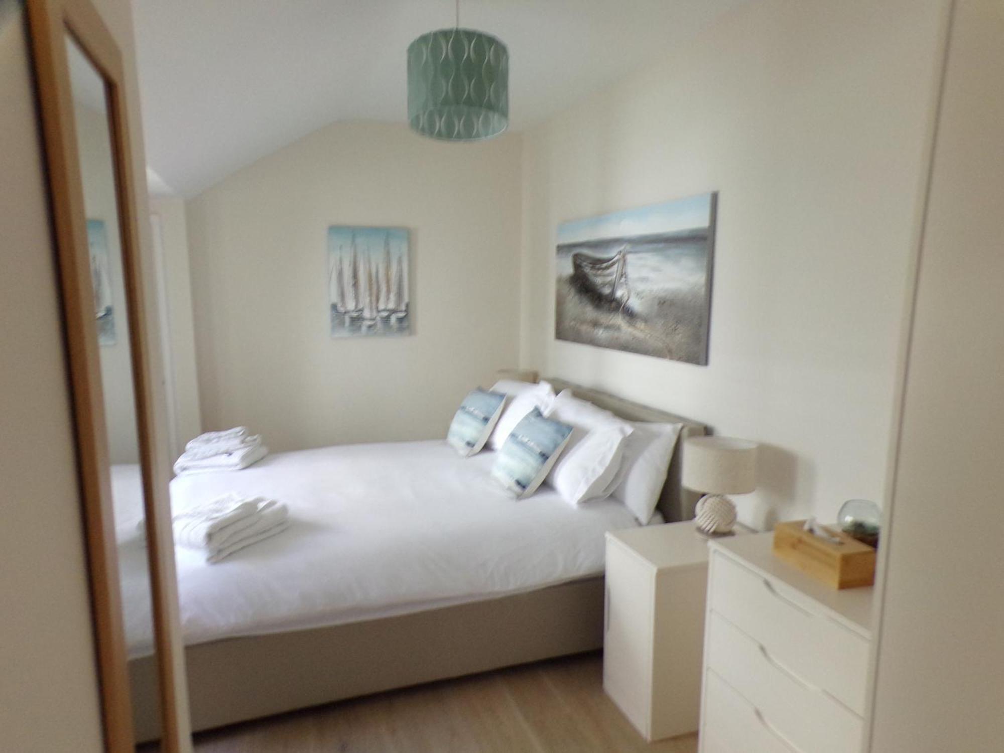 3Thedome - Luxury Ground Floor Apartment Opposite The Beach, Barton On Sea Esterno foto